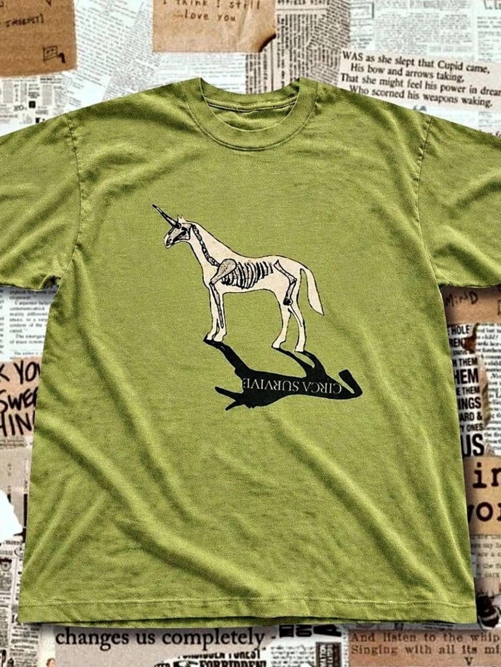 Graphic Short Sleeve Tee in Green